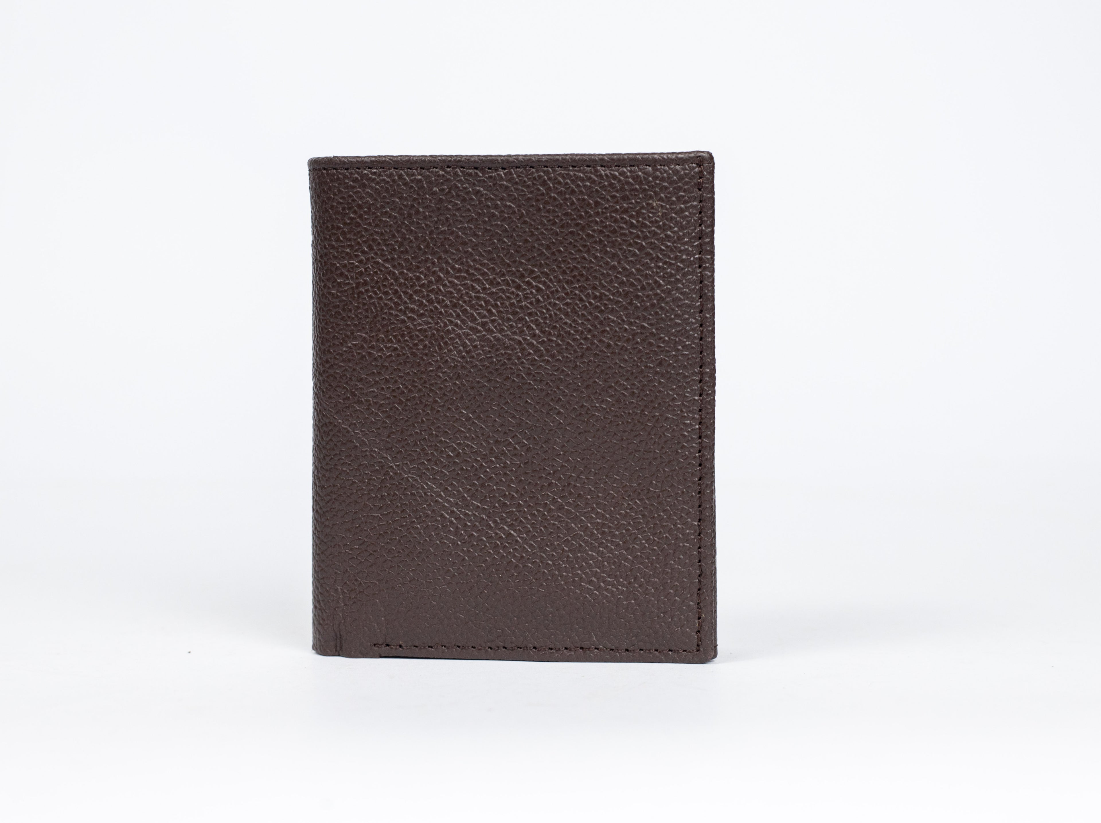 Carry-All Wallet – Men’s Brown Leather Edition