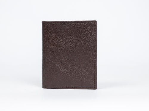 Carry-All Wallet – Men’s Brown Leather Edition